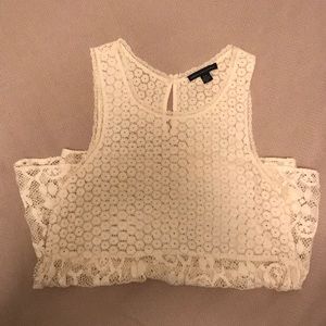 Beautiful like new lace tank top